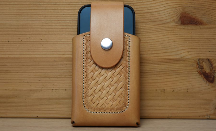 Buckleather - Leather phone holster (2)